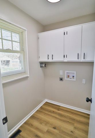 2318 W Heuett St, Wichita, KS 67217