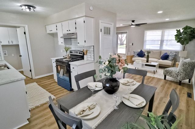 2318 W Heuett St, Wichita, KS 67217