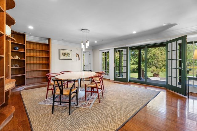 3 Tower Field Lane, Lincoln, MA 01773