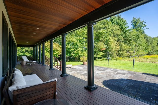 3 Tower Field Lane, Lincoln, MA 01773