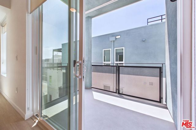 9900 Venice 609, Culver City, CA 90232