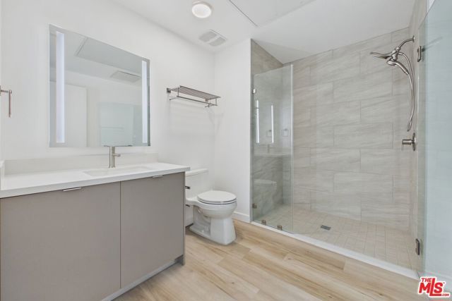 9900 Venice 609, Culver City, CA 90232