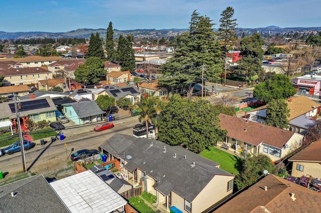 730 W Sunset Blvd, Hayward, CA 94541