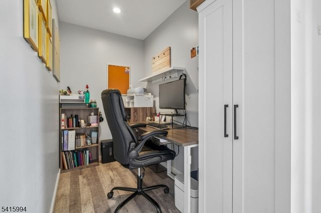 36 Murphy Drive, Bridgewater Twp., NJ 08807