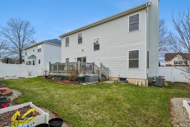 36 Murphy Drive, Bridgewater Twp., NJ 08807