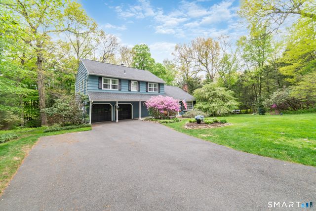 148 Colonial Drive, Southbury, CT 06488
