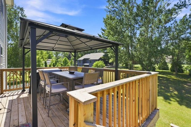 4987 Meadow Brown Drive, Hudsonville, MI 49426