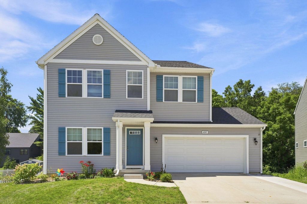 4987 Meadow Brown Drive, Hudsonville, MI 49426