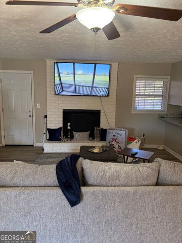 1056 Waterside Drive SE, Conyers, GA 30013