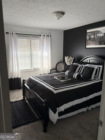 1056 Waterside Drive SE, Conyers, GA 30013