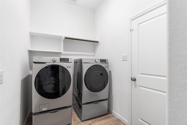 9423 Pelican Cliff Court, Porter, TX 77365