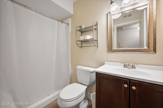 2505 Brownsboro Rd APT A7, Louisville, KY 40206