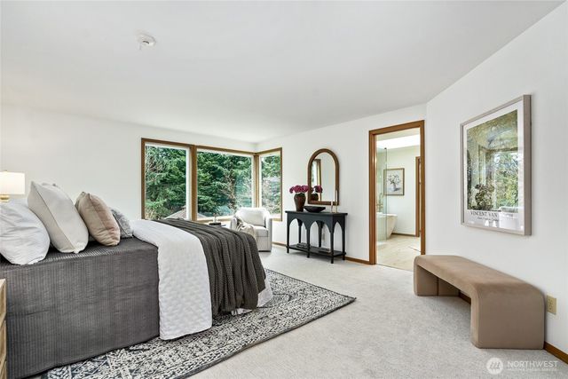 2138 221st Place NE, Sammamish, WA 98074
