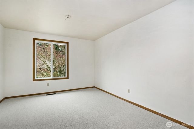 2138 221st Place NE, Sammamish, WA 98074