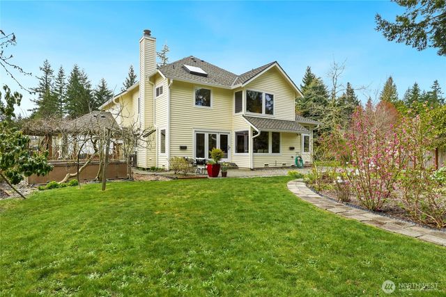 2138 221st Place NE, Sammamish, WA 98074