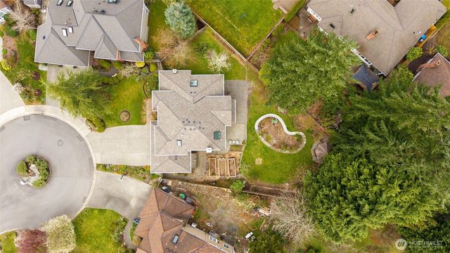 2138 221st Place NE, Sammamish, WA 98074