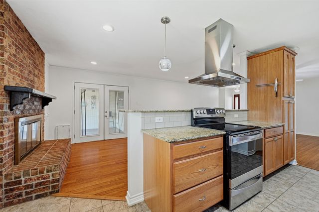 1826 Skyline Drive, Sherman, TX 75092