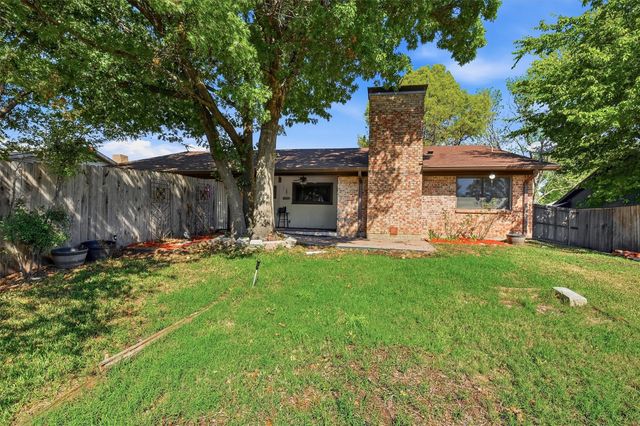1826 Skyline Drive, Sherman, TX 75092