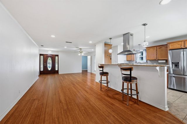 1826 Skyline Drive, Sherman, TX 75092