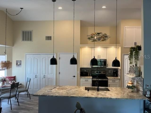 4716 61ST AVENUE TERRACE W 4716, Bradenton, FL 34210