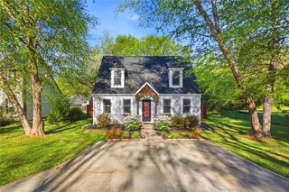 100 Henry Court, Central, SC 29630