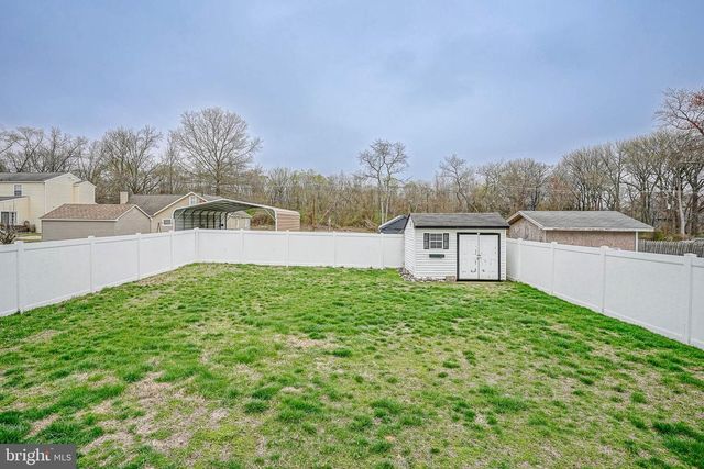 38 CLIFFORD AVE, West Deptford, NJ 08093