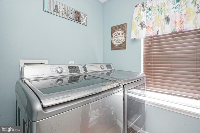 38 CLIFFORD AVE, West Deptford, NJ 08093