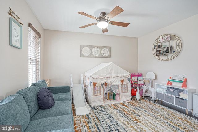 38 CLIFFORD AVE, West Deptford, NJ 08093