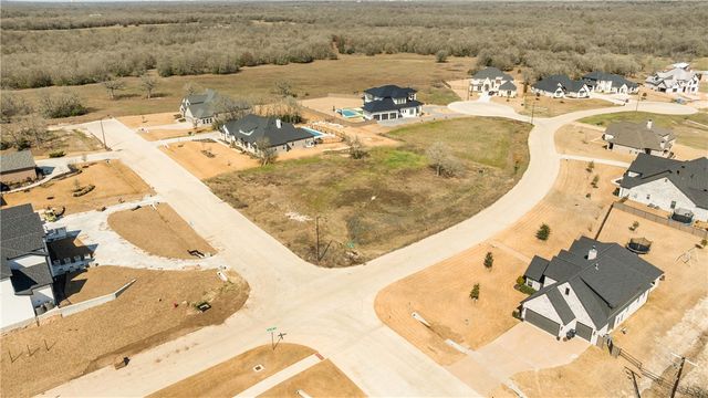 4405 Williams Creek Drive, College Station, TX 77845