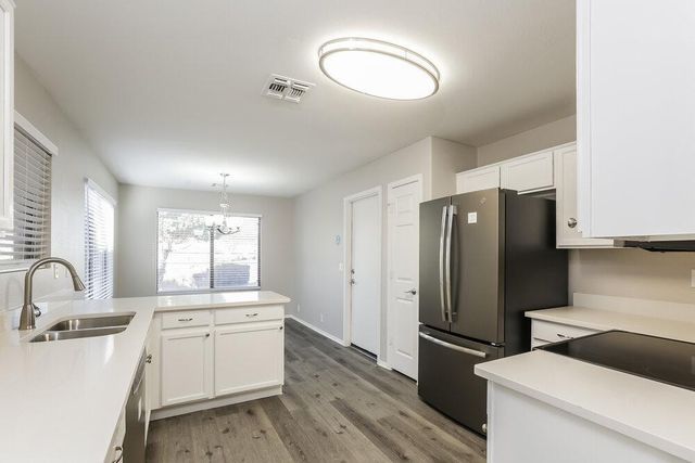 9323 W Ironwood Drive, Peoria, AZ 85345