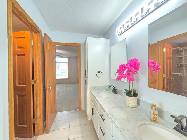 4625 Edinbrook Terrace, Brooklyn Park, MN 55443