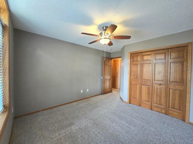 4625 Edinbrook Terrace, Brooklyn Park, MN 55443
