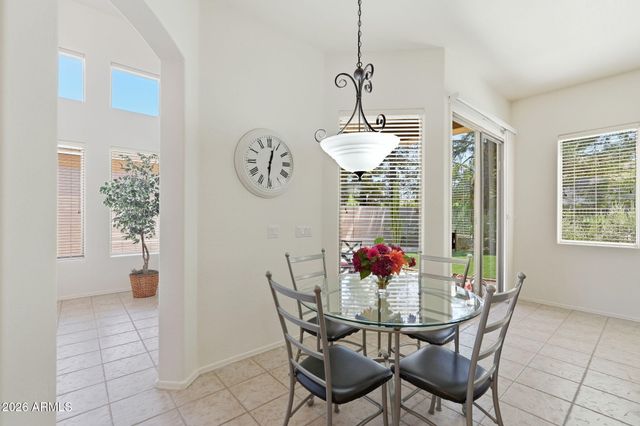 2015 W Olive Way, Chandler, AZ 85248