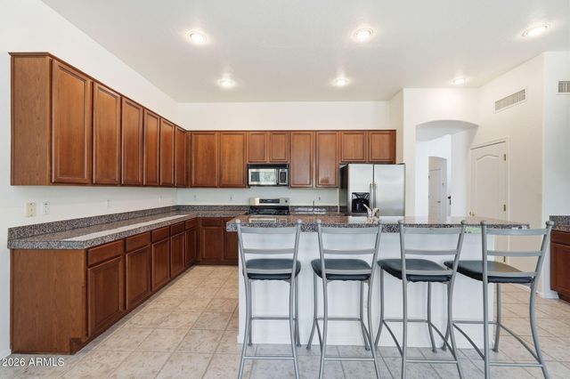 2015 W Olive Way, Chandler, AZ 85248