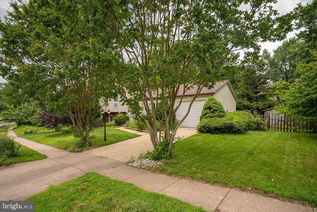 14516 AWBREY PATENT DR, Centreville, VA 20120