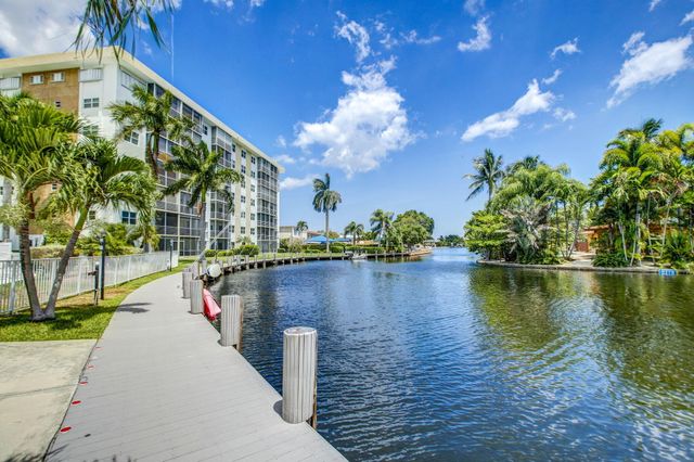 3040 NE 16th Avenue 110, Oakland Park, FL 33334