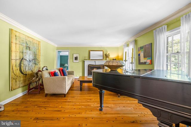65 COVERED BRIDGE RD, New Hope, PA 18938