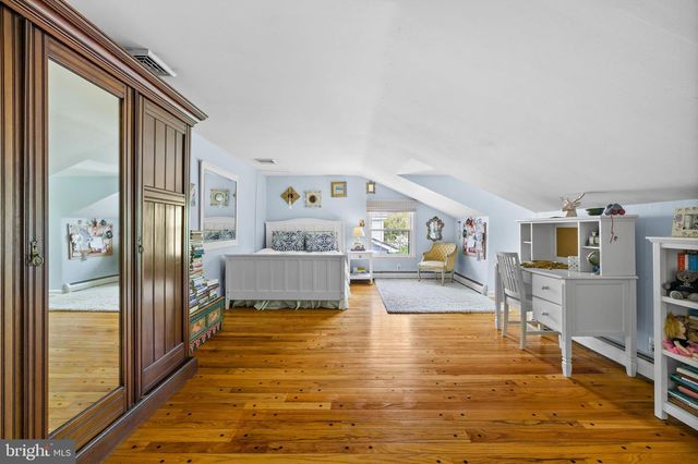 65 COVERED BRIDGE RD, New Hope, PA 18938