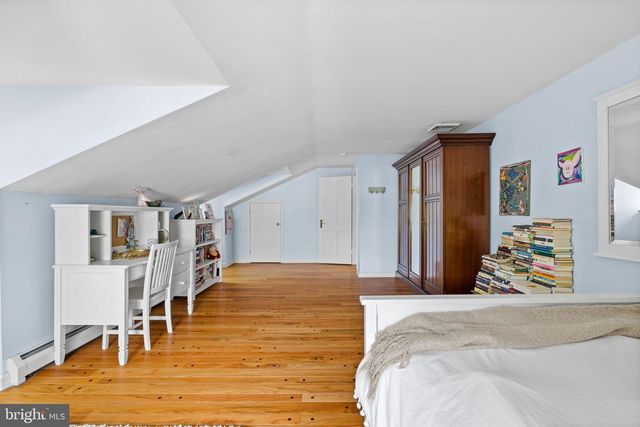 65 COVERED BRIDGE RD, New Hope, PA 18938