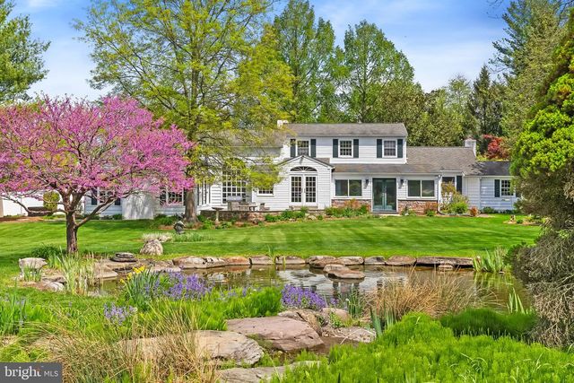 65 COVERED BRIDGE RD, New Hope, PA 18938
