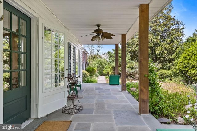 65 COVERED BRIDGE RD, New Hope, PA 18938