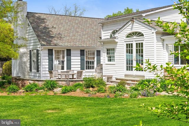 65 COVERED BRIDGE RD, New Hope, PA 18938