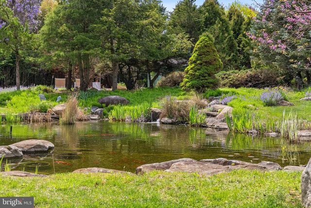 65 COVERED BRIDGE RD, New Hope, PA 18938