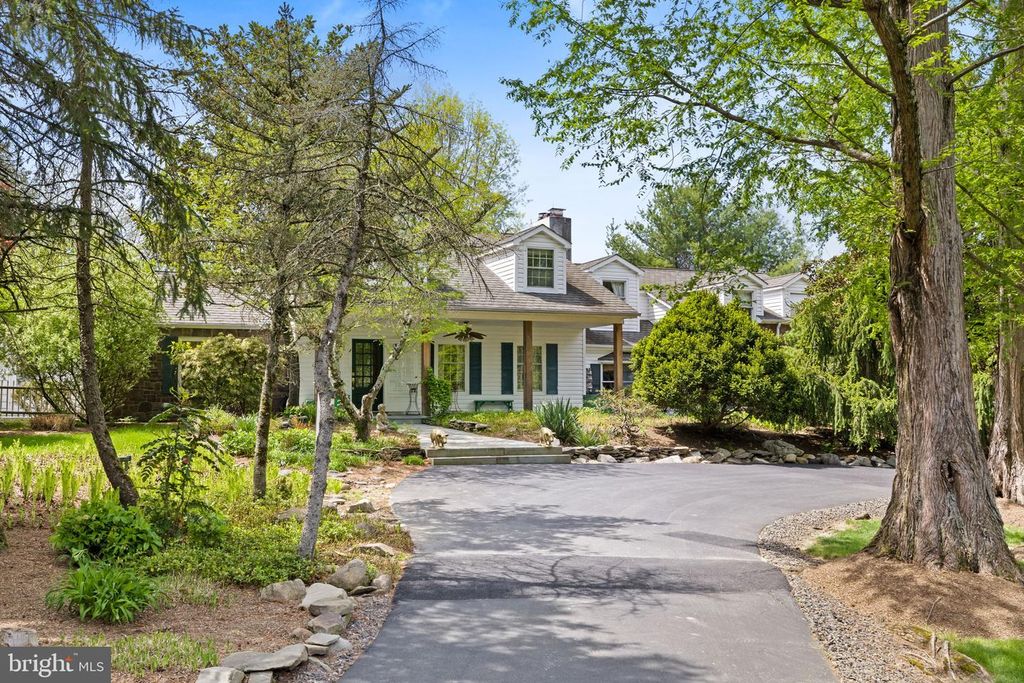 65 COVERED BRIDGE RD, New Hope, PA 18938