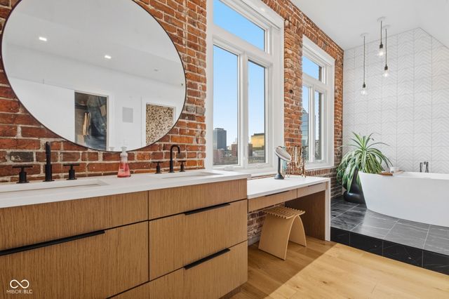 430 N Park Avenue 603-604, Indianapolis, IN 46202