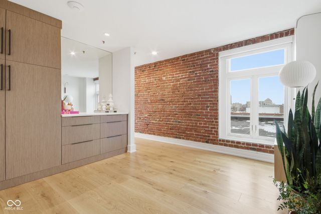 430 N Park Avenue 603-604, Indianapolis, IN 46202