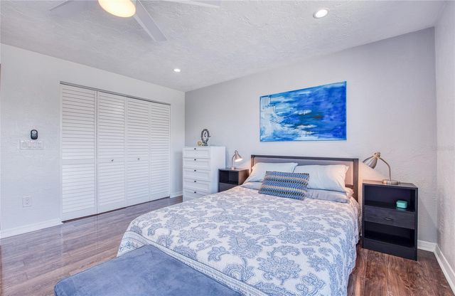 4681 1ST STREET NE 301, St Petersburg, FL 33703