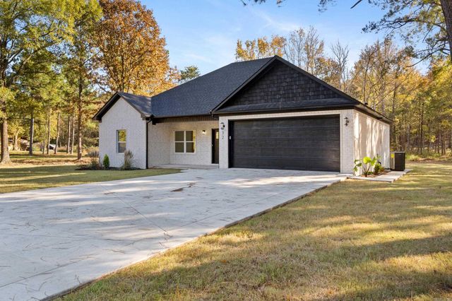 32 Hardin Lane, Conway, AR 72032