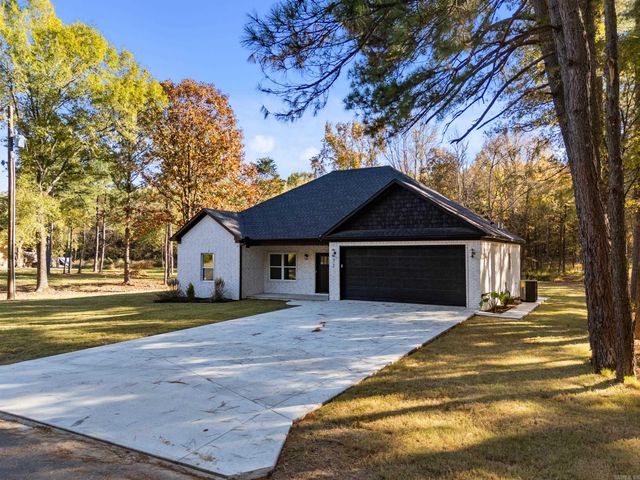 32 Hardin Lane, Conway, AR 72032