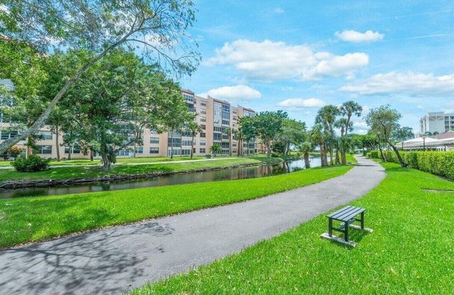 7380 S Oriole Boulevard 605, Delray Beach, FL 33446